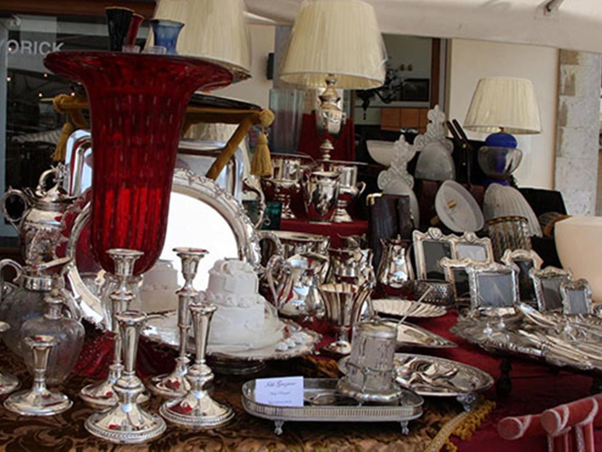 Scopri di più sull'articolo Mercatino dell’Antiquariato