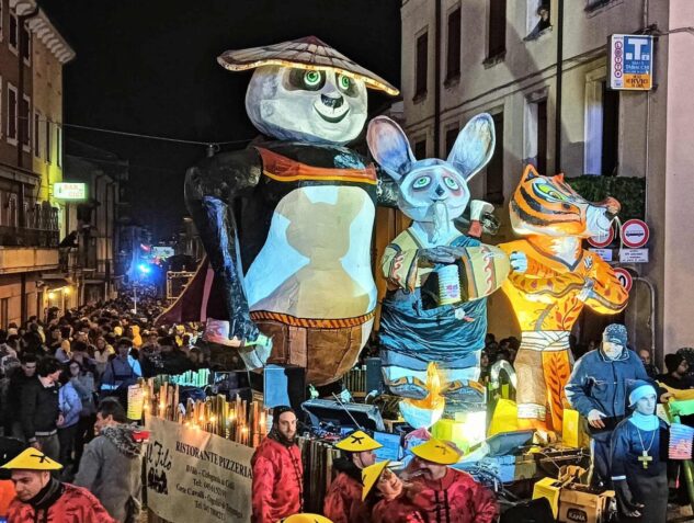 Carnevalon 2025 – Carro Toni Pop